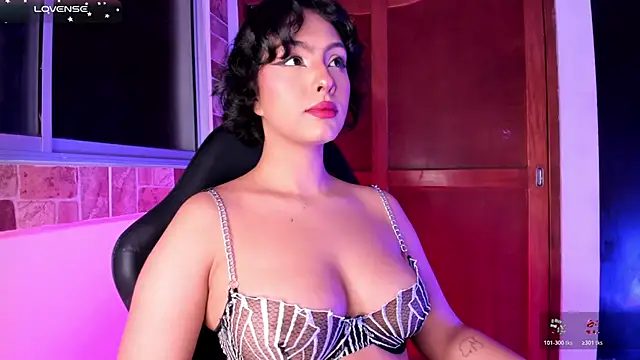 Snapshot of AnnaFoox1 chatting on 30, 11, 2025 AnnaFoox1 online show from 30, 11, 2025