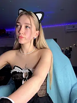 Good  Girl  online show from 12, 1, 2026