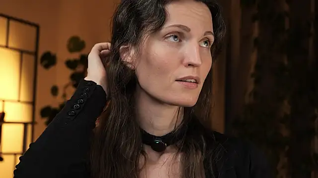 yulladao online show from 14, 11, 2025