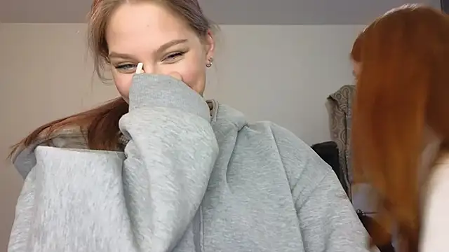 MiaKeler online show from 18, 2, 2025