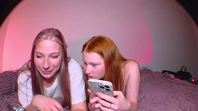 MiaKeler online show from 14, 12, 2024