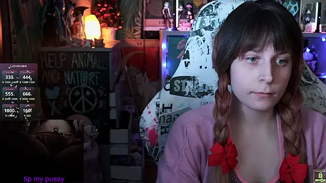 ShiroiFubuki online show from 22, 3, 2025