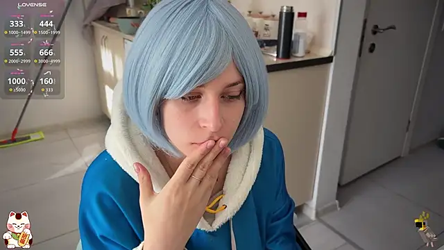 Snapshot of ShiroiFubuki chatting on 18, 12, 2025 ShiroiFubuki online show from 18, 12, 2025