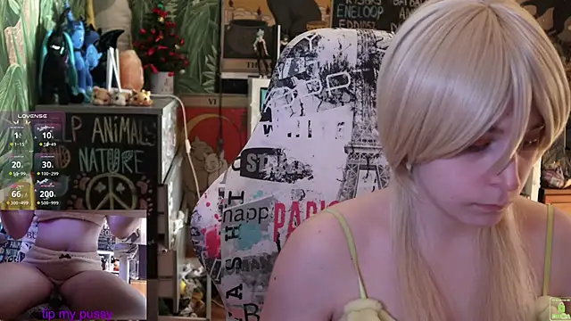 ShiroiFubuki online show from 16, 3, 2025