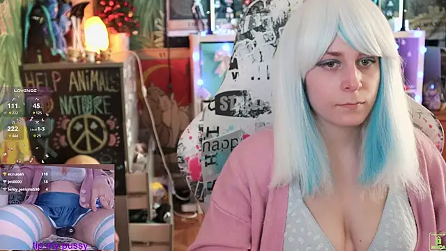 ShiroiFubuki online show from 18, 3, 2025