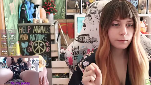 ShiroiFubuki online show from 21, 3, 2025