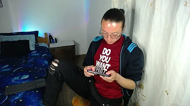 monkeywillwhite online show from 14, 2, 2026