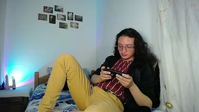 monkeywillwhite online show from 11, 3, 2026