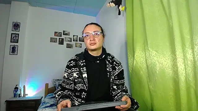 monkeywillwhite online show from 2, 11, 2025