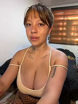 Bruja lu online show from 8, 3, 2025