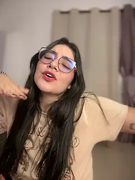 Snapshot of Lia_flowers chatting on 15, 3, 2025 Lia flowers online show from 15, 3, 2025