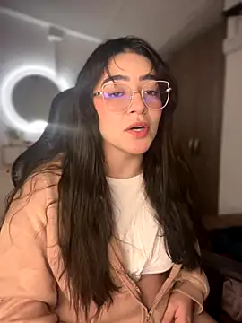 Snapshot of Lia_flowers chatting on 28, 10, 2025 Lia flowers online show from 28, 10, 2025