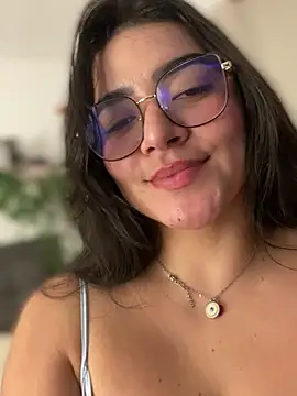 Snapshot of Lia_flowers chatting on 6, 3, 2025 Lia flowers online show from 6, 3, 2025