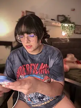 Snapshot of Lia_flowers chatting on 27, 9, 2025 Lia flowers online show from 27, 9, 2025