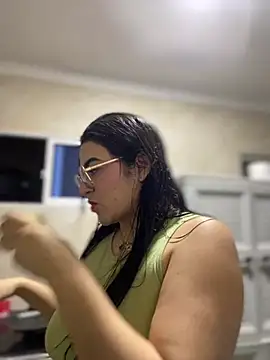 Snapshot of Lia_flowers chatting on 8, 3, 2025 Lia flowers online show from 8, 3, 2025