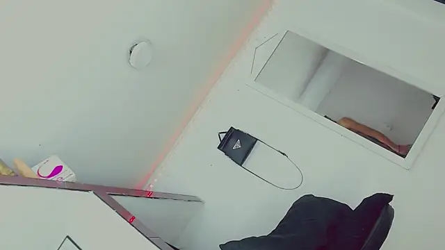 candy kendall online show from 19, 2, 2025