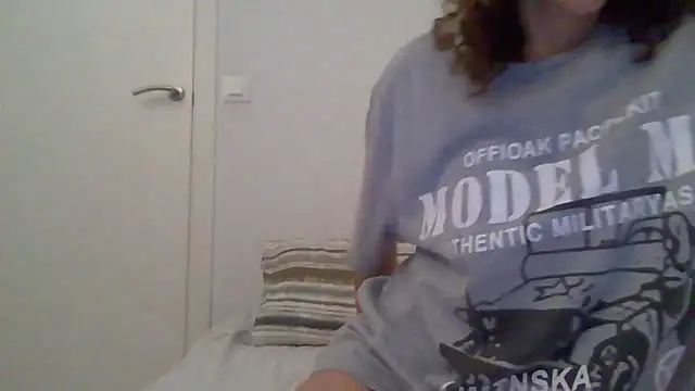 zorritasuperhot online show from 19, 9, 2025