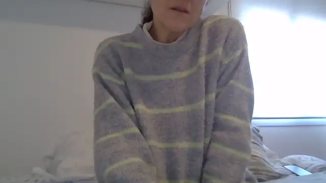 zorritasuperhot online show from 22, 3, 2026