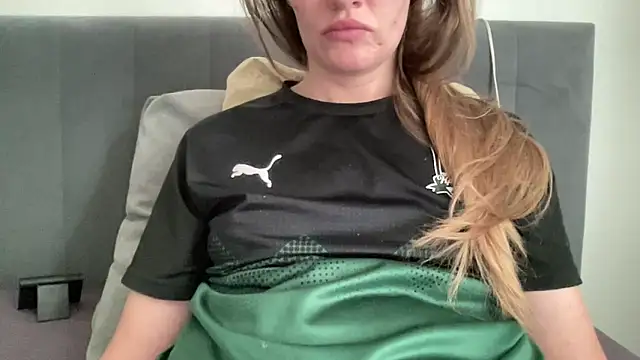 vanessa4you online show from 6, 10, 2025