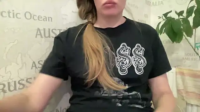 vanessa4you online show from 6, 11, 2025