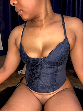 Snapshot of sweetestval chatting on 23, 9, 2025 sweetestval online show from 23, 9, 2025