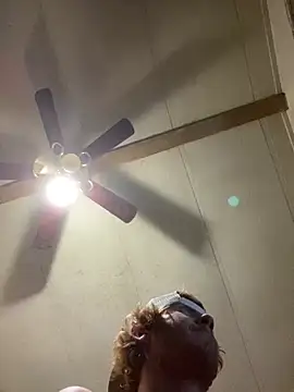 Snapshot of hottestcouplevaa chatting on 29, 12, 2024 hottestcouplevaa online show from 29, 12, 2024