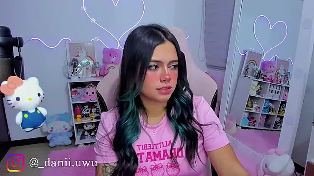 CuteDani  online show from 6, 5, 2026