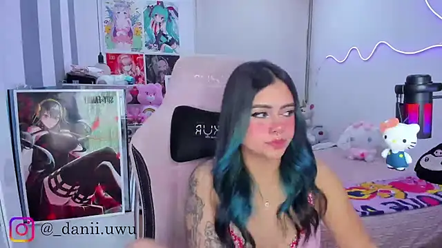 CuteDani  online show from 17, 1, 2026