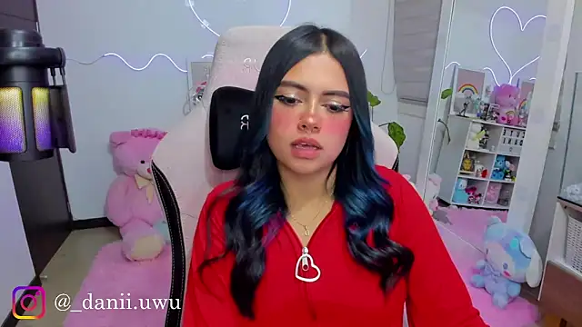 CuteDani  online show from 11, 3, 2026