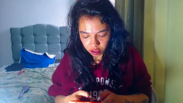 AmaraRoberts420 online show from 11, 1, 2026