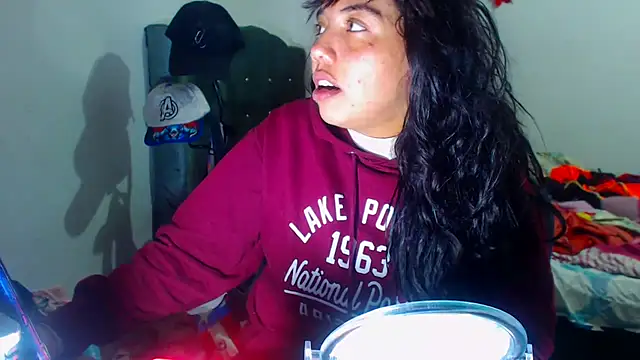 AmaraRoberts420 online show from 29, 11, 2025