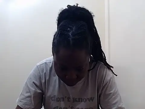 Snapshot of traper_1 chatting on 15, 7, 2026 traper 1 online show from 15, 7, 2026