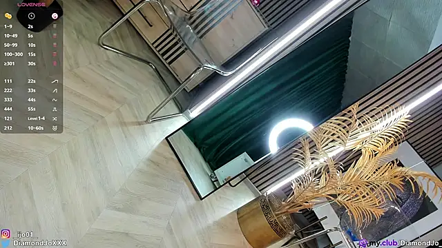 DiamondJo  online show from 19, 9, 2025