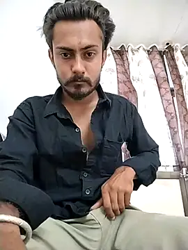 Snapshot of Instant_charger@xh chatting on 5, 4, 2026 Instant chargerxh online show from 5, 4, 2026