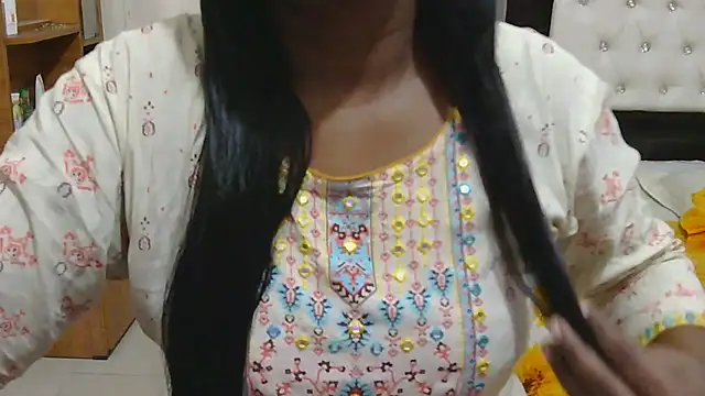 esita 1212 online show from 23, 10, 2025