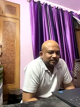 Dick 6inches online show from 11, 10, 2025