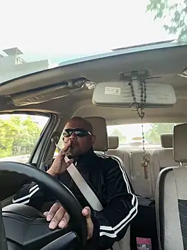 Dick 6inches online show from 26, 3, 2026