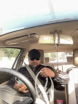 Dick 6inches online show from 30, 3, 2026