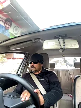 Dick 6inches online show from 25, 10, 2025