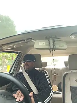 Dick 6inches online show from 3, 4, 2026