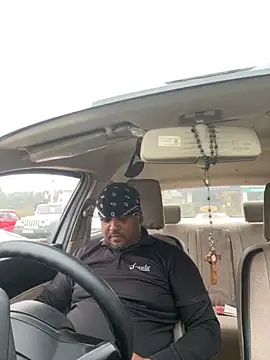 Dick 6inches online show from 30, 10, 2025