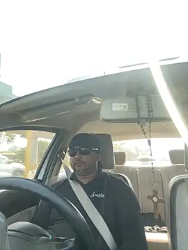 Dick 6inches online show from 5, 11, 2025