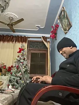 Dick 6inches online show from 21, 12, 2025