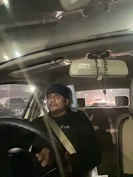 Dick 6inches online show from 11, 11, 2025