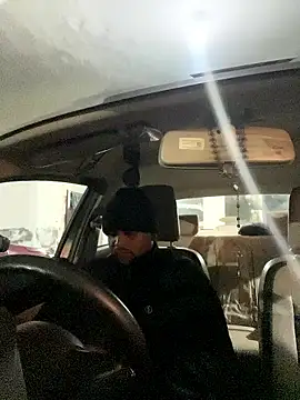 Dick 6inches online show from 12, 1, 2026