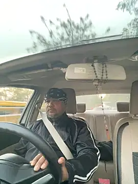 Dick 6inches online show from 24, 2, 2026