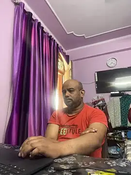 Dick 6inches online show from 9, 10, 2025