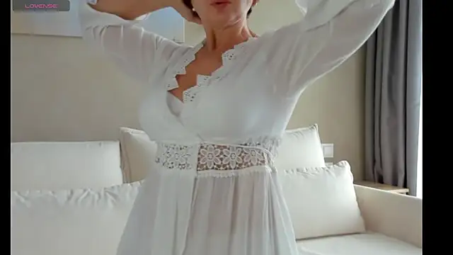 SugarEmmy7 online show from 26, 10, 2025