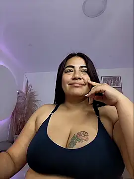 Snapshot of silvia_lane chatting on 10, 10, 2025 silvia lane online show from 10, 10, 2025