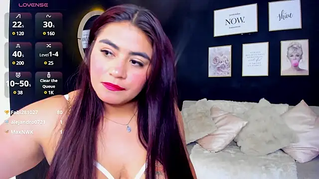 Snapshot of silvia_lane chatting on 11, 3, 2025 silvia lane online show from 11, 3, 2025